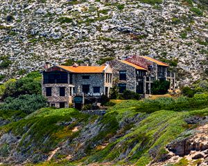 Preview wallpaper houses, shore, sea, slope, stones