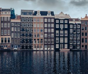 Preview wallpaper houses, windows, water, city, amsterdam