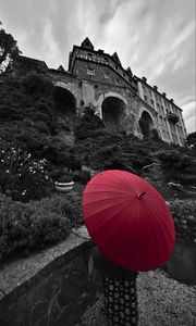 Preview wallpaper human, umbrella, castle, alone, black and white