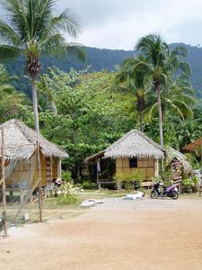 Preview wallpaper huts, palm trees, coast, beach, moped