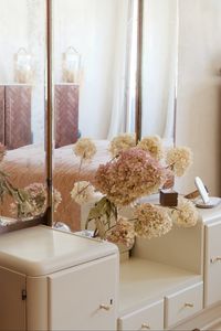 Preview wallpaper hydrangea, flowers, bouquet, mirror, light