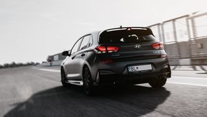 Preview wallpaper hyundai 130n, hyundai, car, rear view, road