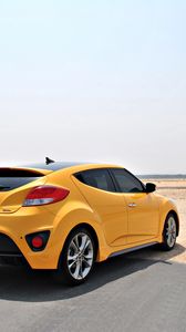 Preview wallpaper hyundai veloster, yellow, side view, desert