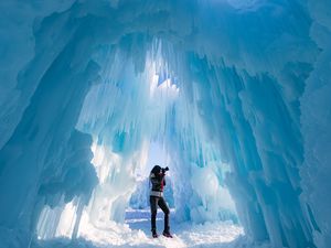 Preview wallpaper ice castle, photographer, ice, glacier