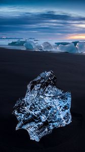 Preview wallpaper ice, coast, floe, horizon, sea