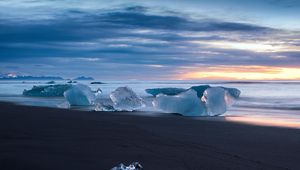 Preview wallpaper ice, coast, floe, horizon, sea