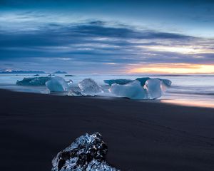 Preview wallpaper ice, coast, floe, horizon, sea