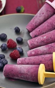 Preview wallpaper ice cream, berries, cranberries, raspberries