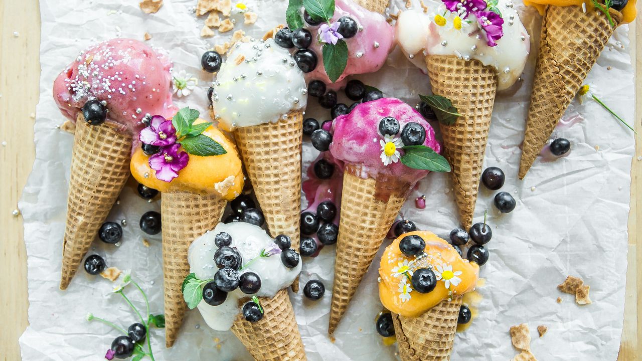 Wallpaper ice cream, cake, dessert, berries