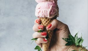 Preview wallpaper ice cream, dessert, hand, plant