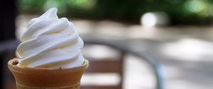 Preview wallpaper ice cream, dessert, summer, blur