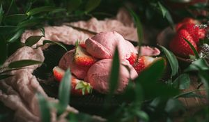 Preview wallpaper ice cream, strawberries, berries, dessert