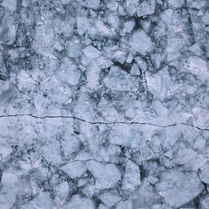 Preview wallpaper ice, frozen, cranny, splinters