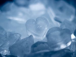 Preview wallpaper ice, heart, form, snow