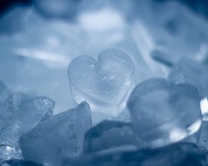 Preview wallpaper ice, heart, form, snow