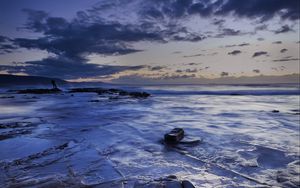 Preview wallpaper ice, ice floes, stones, horizon, sky