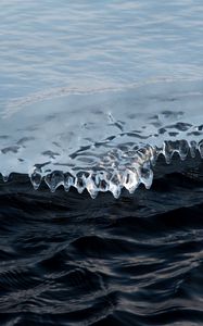 Preview wallpaper ice, water, waves, floe, ripples