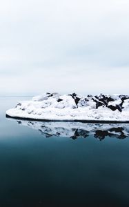 Preview wallpaper iceberg, ice, snow, reflection, ocean