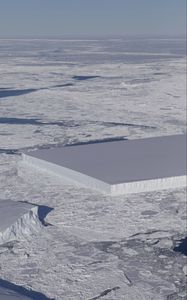 Preview wallpaper iceberg, ice, snow, sea, nature
