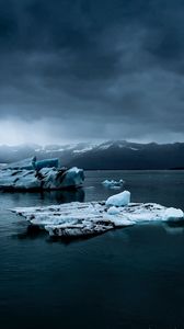 Preview wallpaper iceberg, ice, snow, lake, fog, mountains, iceland