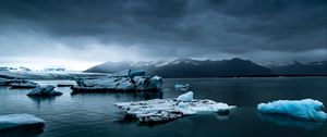 Preview wallpaper iceberg, ice, snow, lake, fog, mountains, iceland