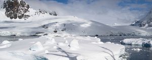 Preview wallpaper iceberg, water, ice, snow