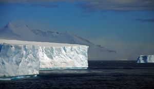 Preview wallpaper icebergs, antarctica, white, blocks, cold, silence, emptiness