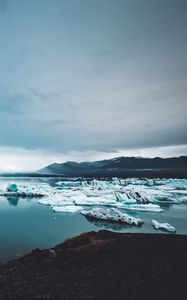 Preview wallpaper icebergs, ice, snow, lake