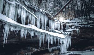 Preview wallpaper icicles, ice, winter, sun