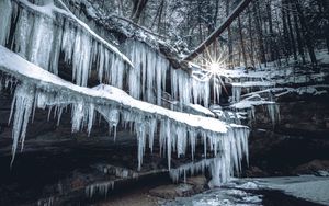 Preview wallpaper icicles, ice, winter, sun