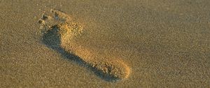 Preview wallpaper imprint, foot, sand, minimalism