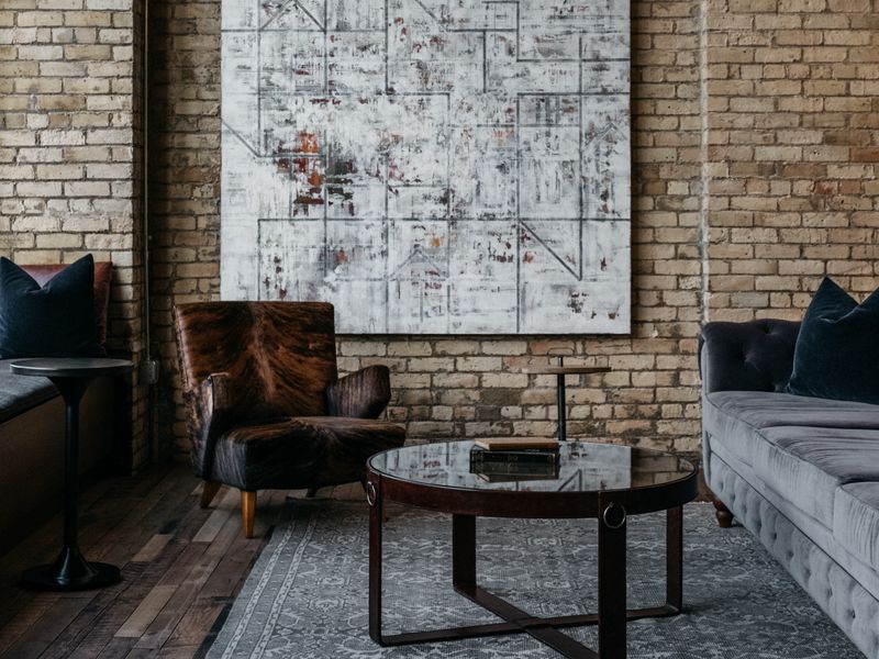 Download wallpaper 800x600 interior, design, chair, table, exposed brick,  paintings pocket pc, pda hd background
