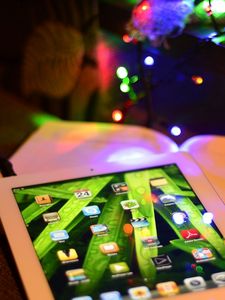 Preview wallpaper ipad, holiday, light, new year