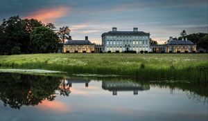 Preview wallpaper ireland, house, lake, pond, reflection, manor