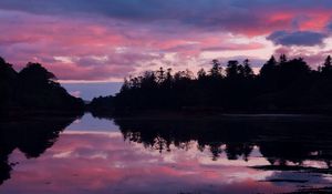 Preview wallpaper ireland, lake, beach, reflection, evening