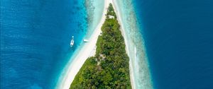 Preview wallpaper island, aerial view, ocean, maldives, tropics