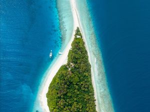 Preview wallpaper island, aerial view, ocean, maldives, tropics