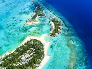 Preview wallpaper island, ocean, aerial view, coast, paradise, tropics