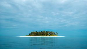 Preview wallpaper island, ocean, horizon, sky, clouds, tropics