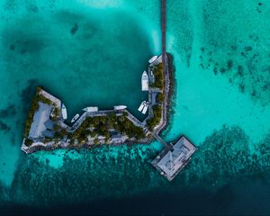 Preview wallpaper island, pier, aerial view, ocean, tropics