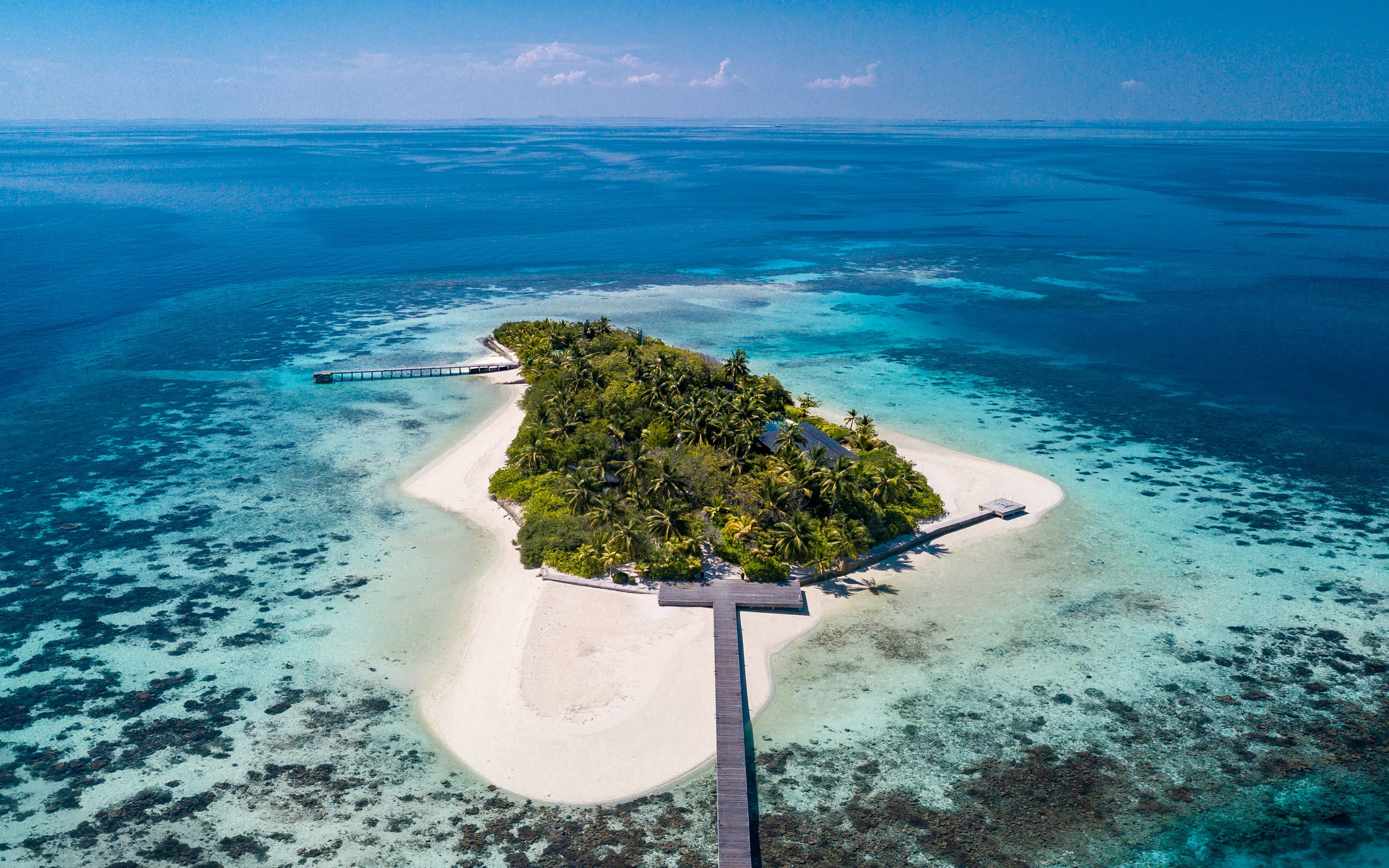 R island. Остров Хендерсон. Борнео остров. Остров Бамбу Тайланд. Андаманские острова.