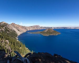 Preview wallpaper island, sea, bay, mountains, landscape