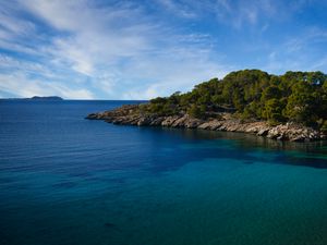 Preview wallpaper island, sea, trees, landscape, nature, horizon