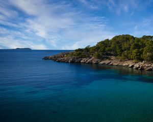 Preview wallpaper island, sea, trees, landscape, nature, horizon