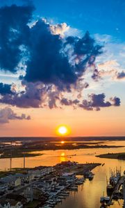 Preview wallpaper islands, buildings, river, dawn, bay