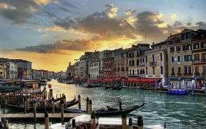 Preview wallpaper italy, venice, houses, canal, hdr