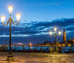 Preview wallpaper italy, venice, lights, night, tile, coast