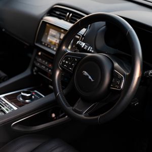 Preview wallpaper jaguar, car, steering wheel, salon, black