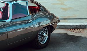 Preview wallpaper jaguar, side view, retro