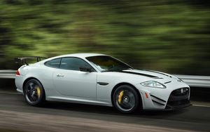 Preview wallpaper jaguar, xkr-s, gt, white, side view